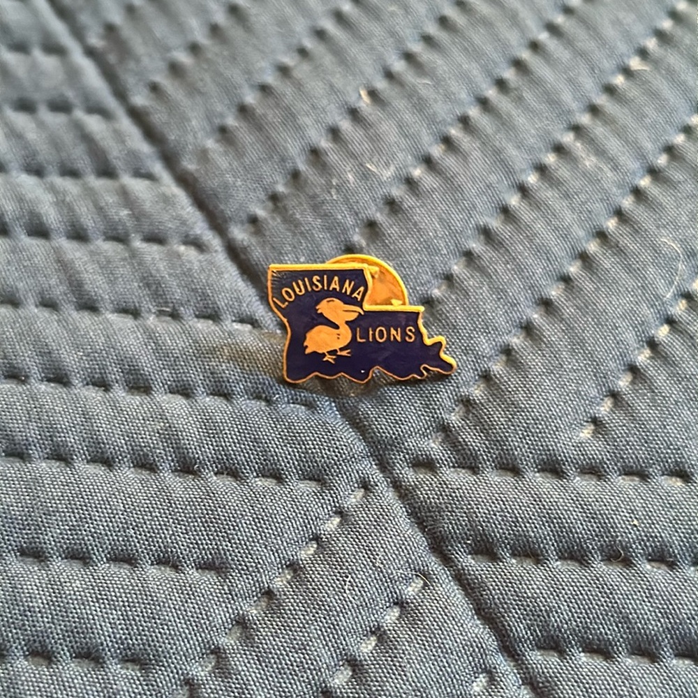 Vintage Louisiana lions blue pin